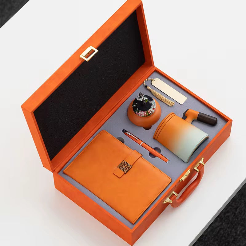 هدايا شركات فاخره (٢)