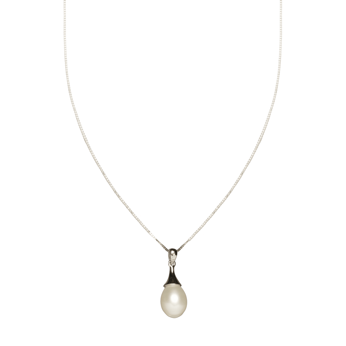 Natural White Pearl Necklace