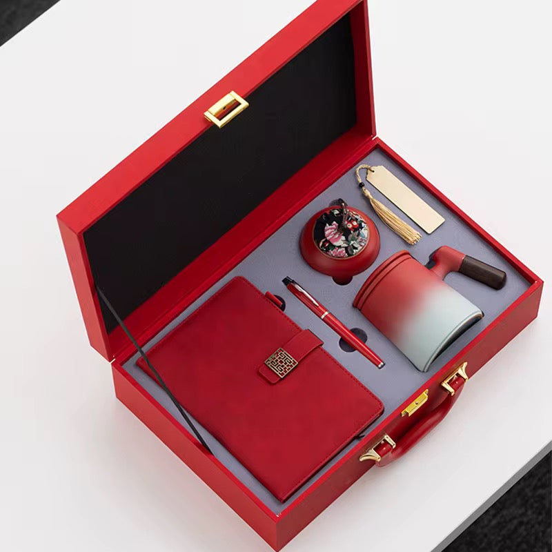 هدايا شركات فاخره (٢)