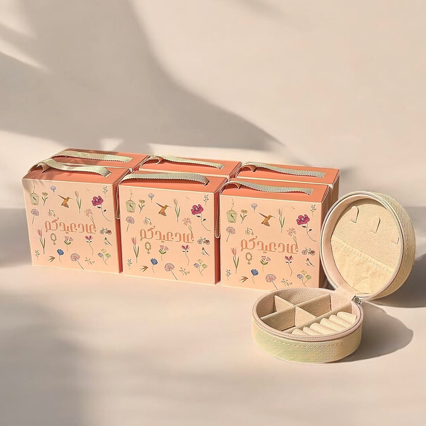 توزيعات العيد ٧